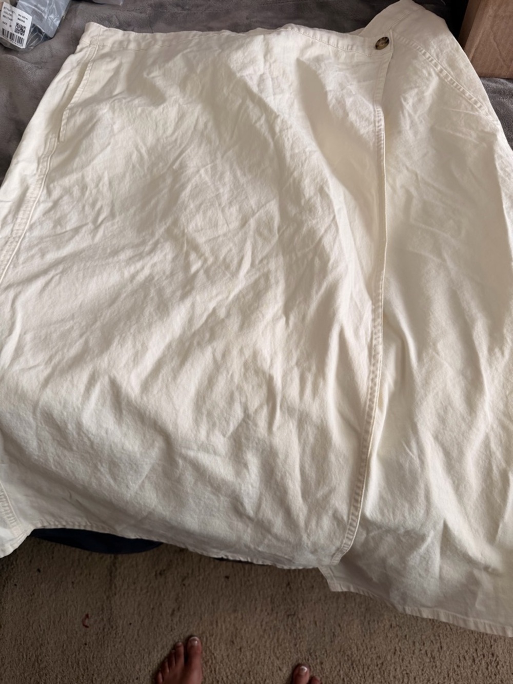 Classic Cream Denim women’s skirt - Neutral